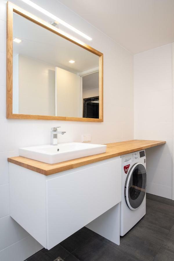 Dream Stay - 2 Porto Franco Apartments Near Old Town Tallinn Dış mekan fotoğraf